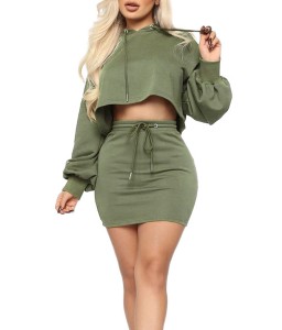Lovely Casual Hooded Collar Crop Top Green Two-piece Skirt Set